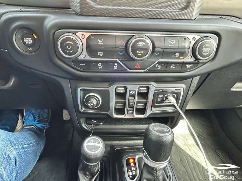 جيب رانجلر Sport موديل 2021