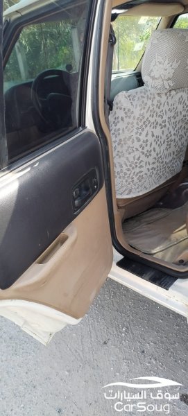 جيب شيروكي موديل 2001 تماتيك
