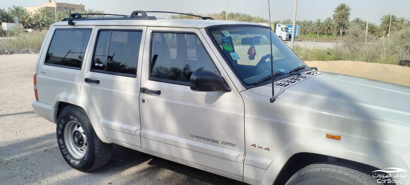 جيب شيروكي موديل 2001 تماتيك