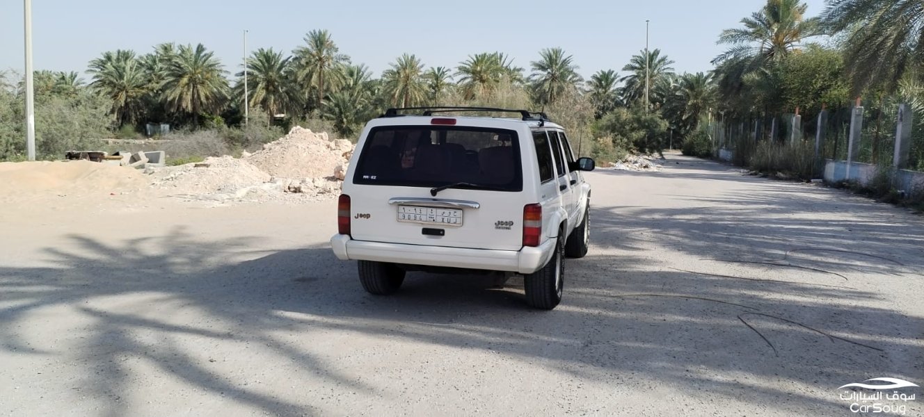 جيب شيروكي موديل 2001 تماتيك