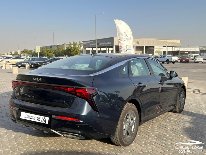 كيا K5 ستاندرد مطور موديل 2026