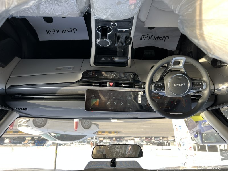 كيا K5 ستاندرد مطور موديل 2026