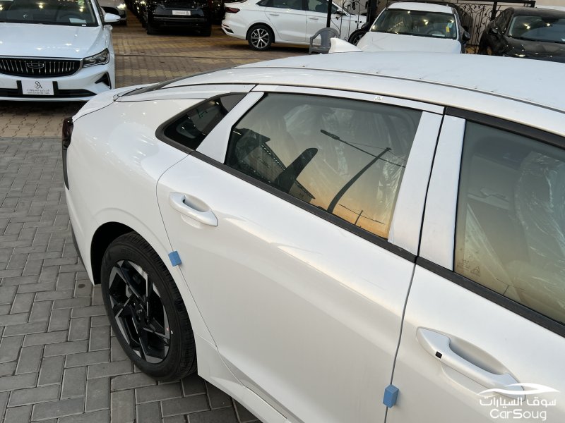 كيا K5 ستاندرد مطور موديل 2026