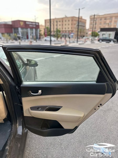 كيا اوبتما 2018 استاندر