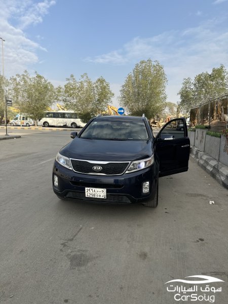 كيا سورينتو 2013