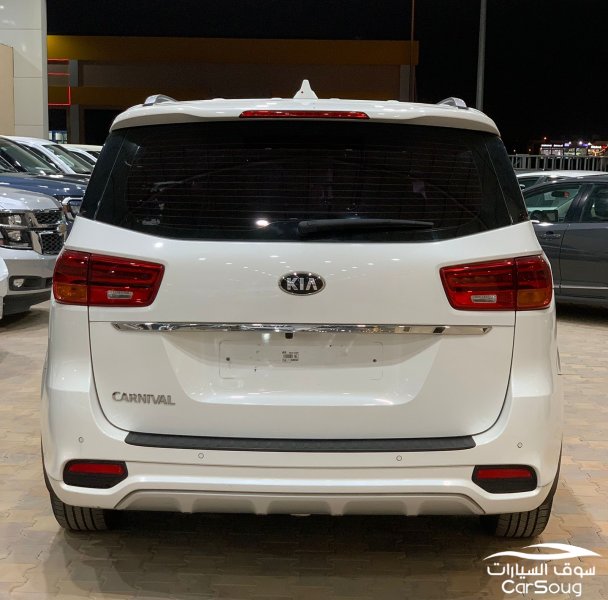 كيا كرنفال نص فل ديزل كوري موديل 2020