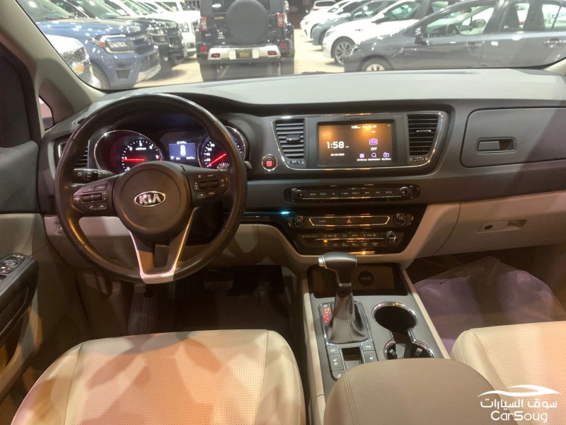 كيا كرنفال نص فل ديزل كوري موديل 2020