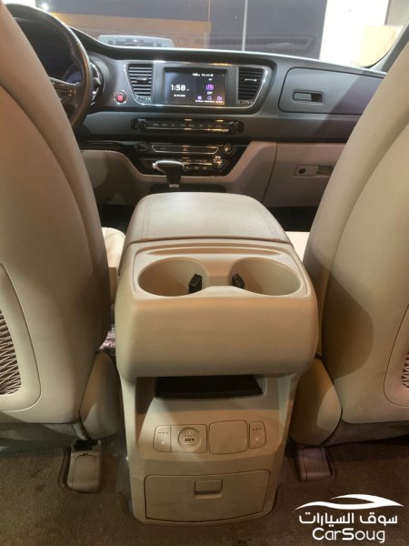 كيا كرنفال نص فل ديزل كوري موديل 2020