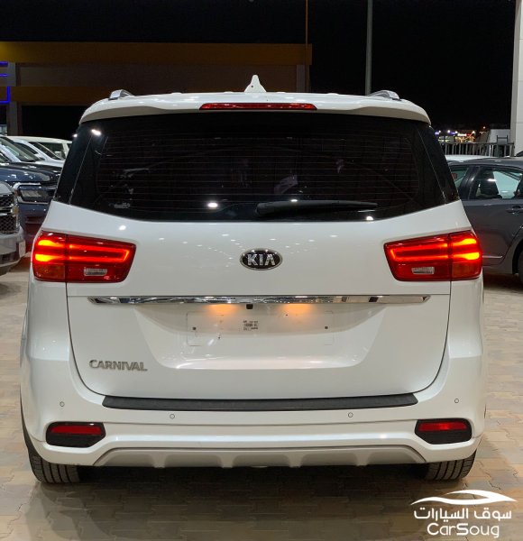 كيا كرنفال نص فل ديزل كوري موديل 2020