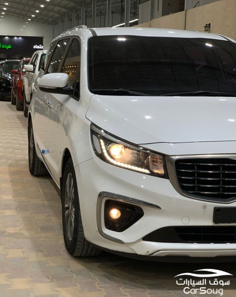 كيا كرنفال نص فل ديزل كوري موديل 2020