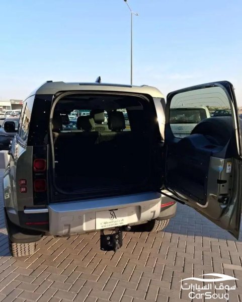 لاند روفر ديفندر X110 V4 موديل 2022