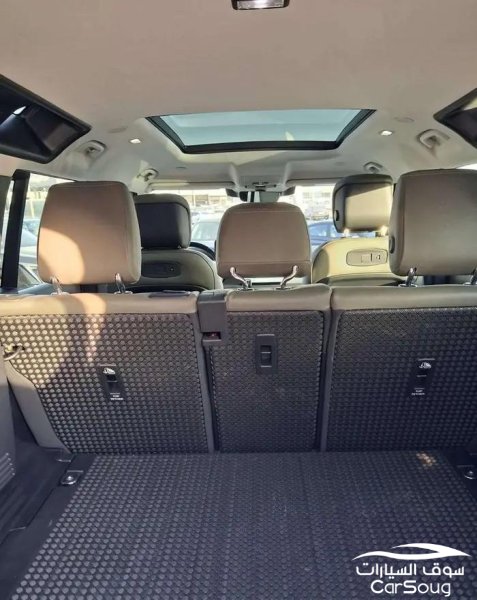 لاند روفر ديفندر X110 V4 موديل 2022