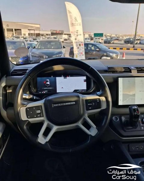 لاند روفر ديفندر X110 V4 موديل 2022