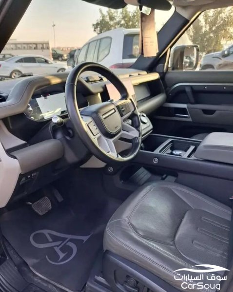 لاند روفر ديفندر X110 V4 موديل 2022