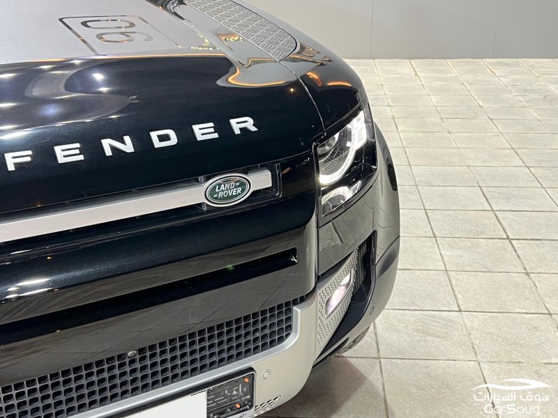 لاند روفر ديفندر 90 V4 موديل 2023