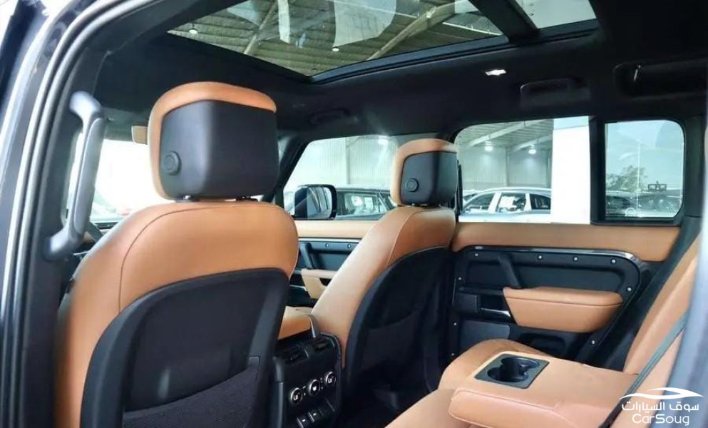 لاند روفر ديفندر X110 V8 موديل 2024 جديده