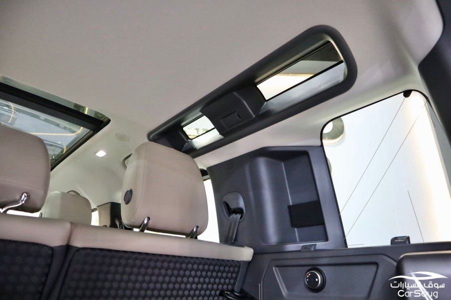 لاند روفر ديفندر X110 V4 موديل 2024 جديده