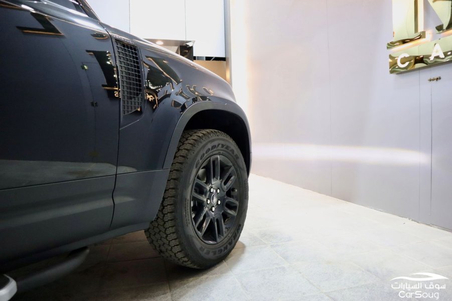 لاند روفر ديفندر X110 V4 موديل 2024 جديده