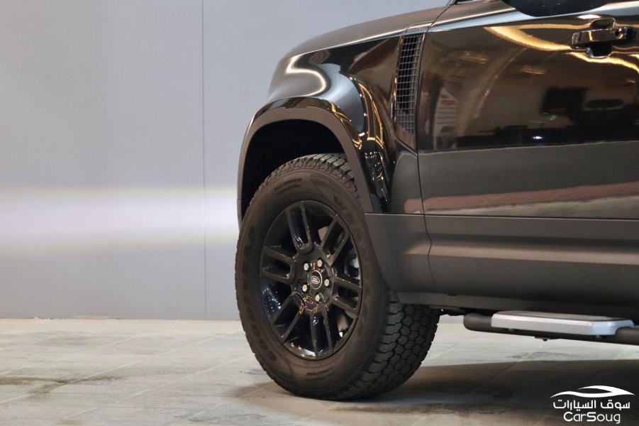 لاند روفر ديفندر X110 V4 موديل 2024 جديده