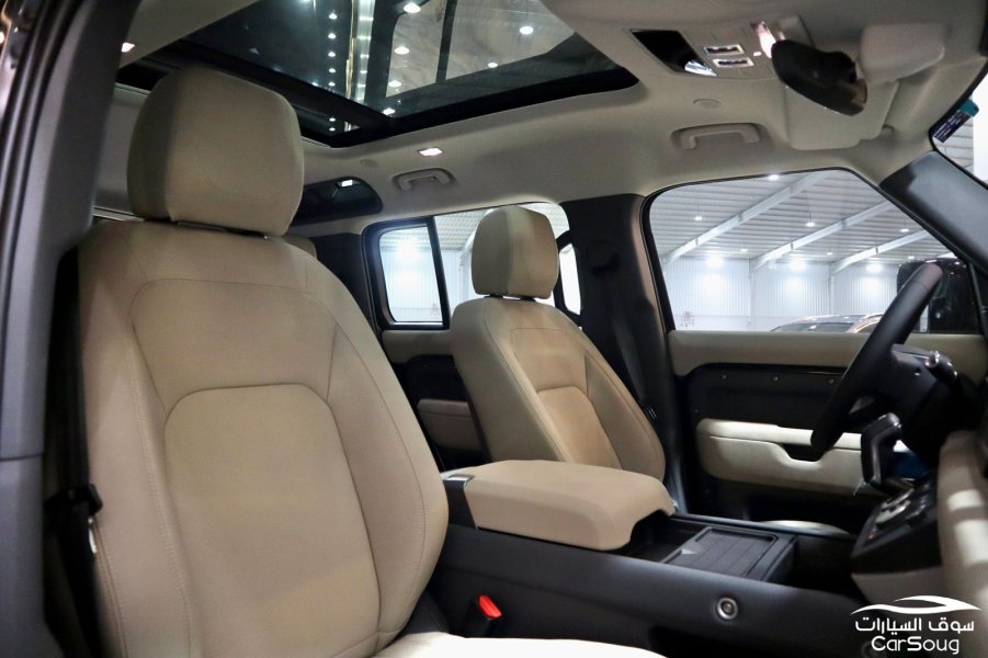 لاند روفر ديفندر X110 V4 موديل 2024 جديده