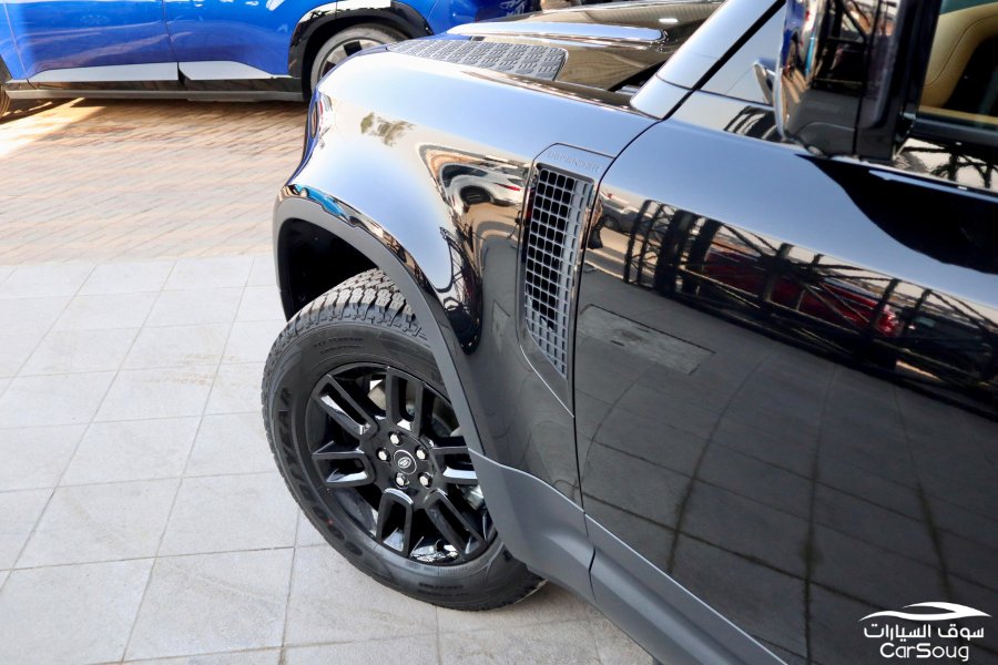 لاند روفر ديفندر X110 V4 موديل 2024 جديده