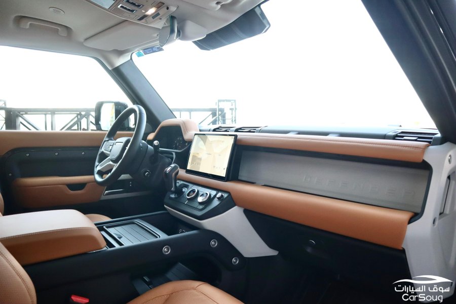 لاند روفر ديفندر X110 V4 موديل 2024 جديده