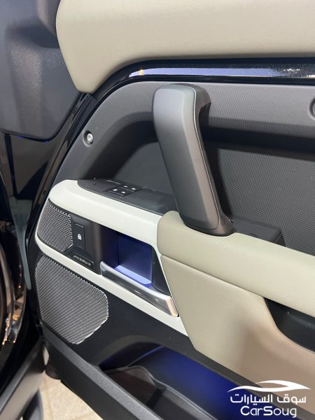 لاند روفر ديفندر X110 V4 موديل 2024 جديده