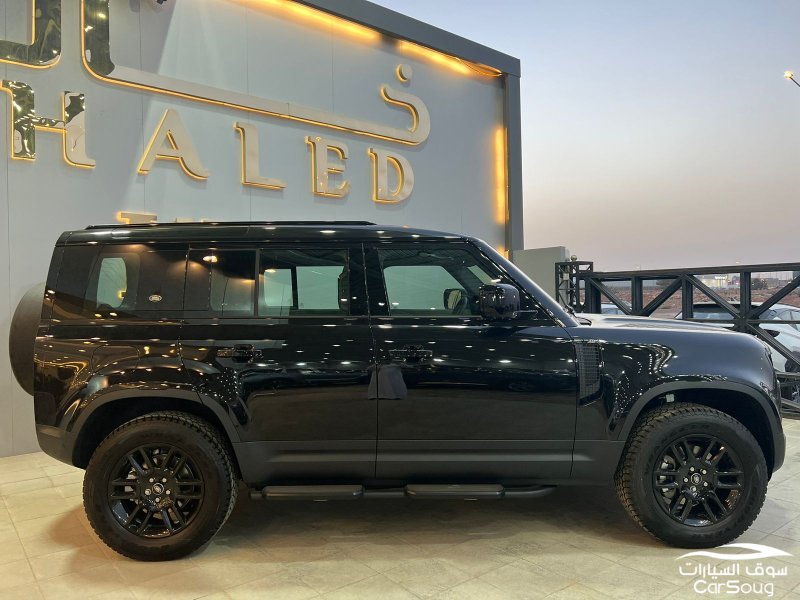 لاند روفر ديفندر X110 V4 موديل 2024 جديده