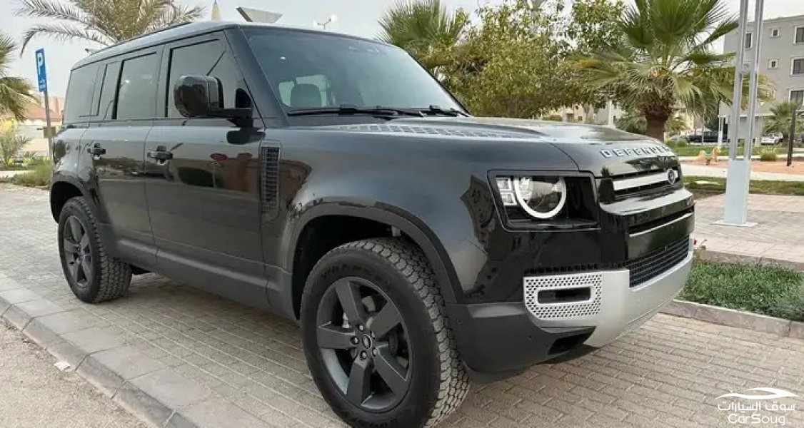 لاند روفر ديفندر V4 موديل 2025 جديده