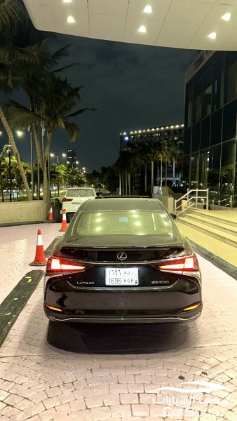 لكزس ES250 موديل 2024