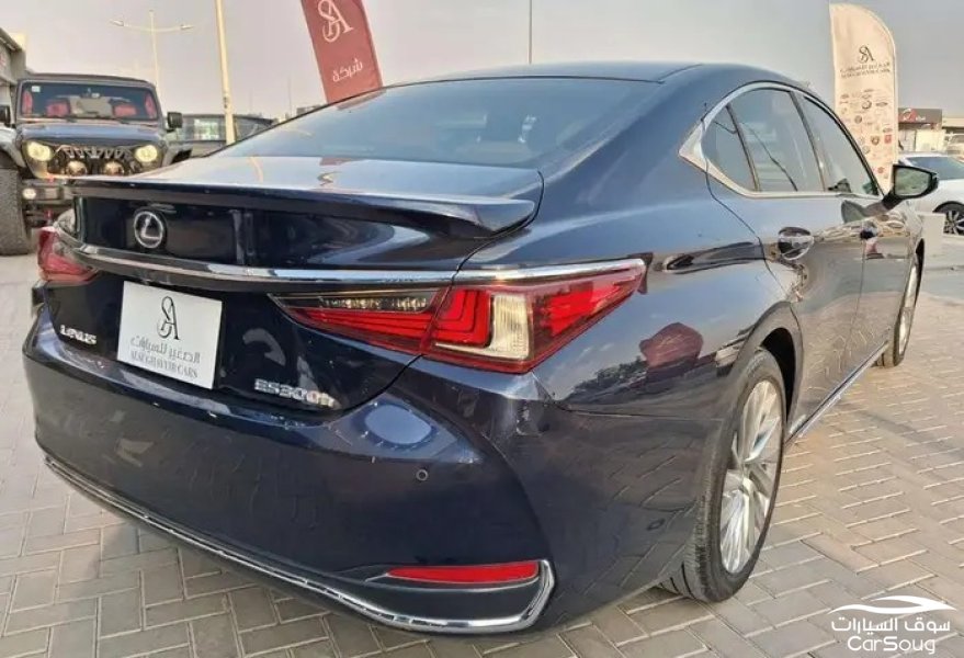لكزس ES300 AH موديل 2020