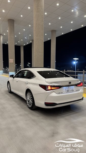 لكزس es300 2023 هايبرد