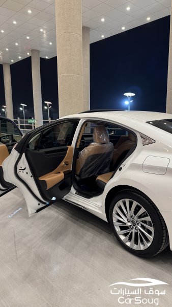 لكزس es300 2023 هايبرد