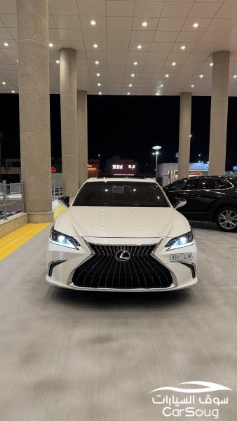 لكزس es300 2023 هايبرد