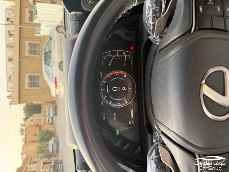 لكزس es300h 2023