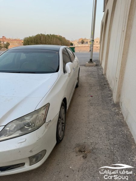 لكزس es350 DD موديل 2012