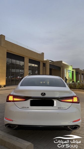 لكزس ES350 F Sport – موديل 2019