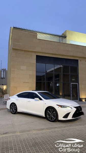 لكزس ES350 F Sport – موديل 2019