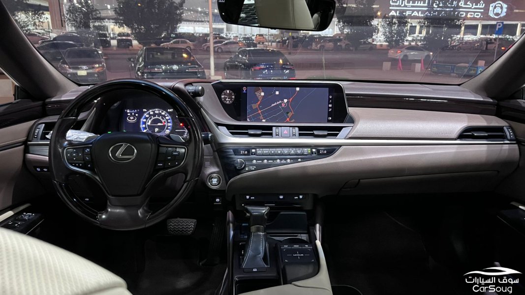 لكزس ES 350 موديل 2019