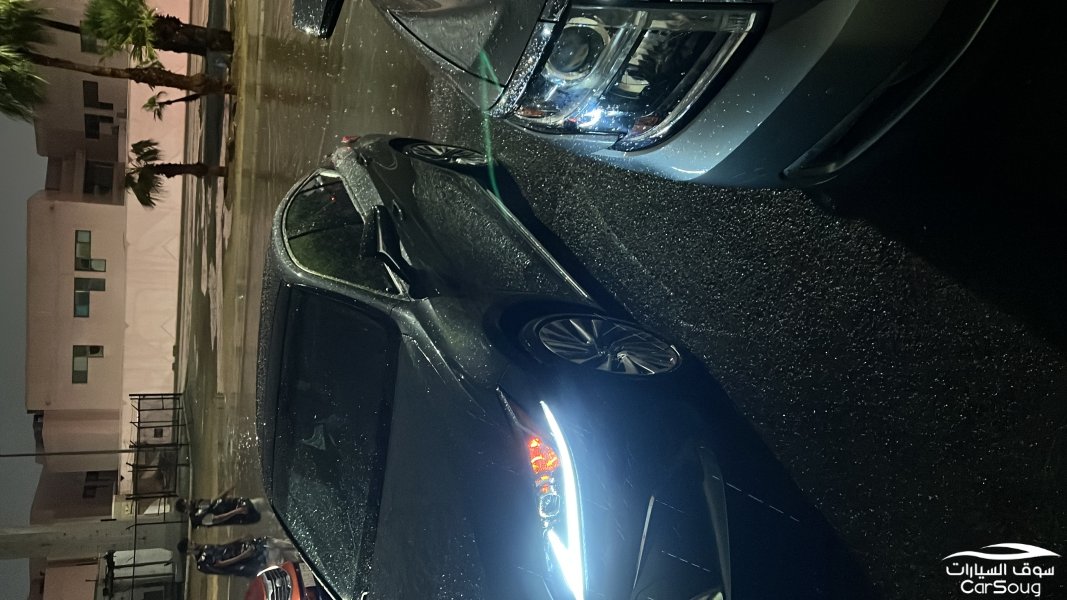 لكزس مخزن في البايكه