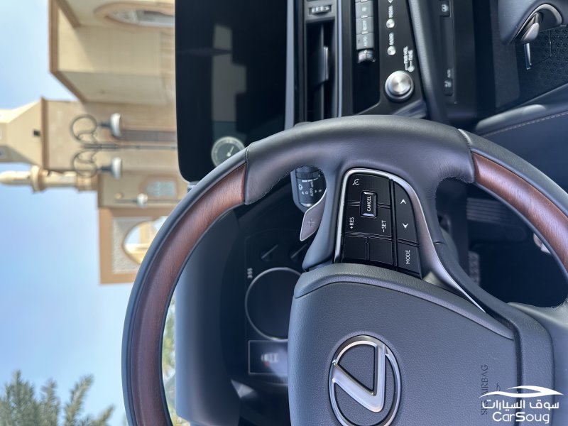 Es350CC لكزس موديل 2025 بحالة الوكالة