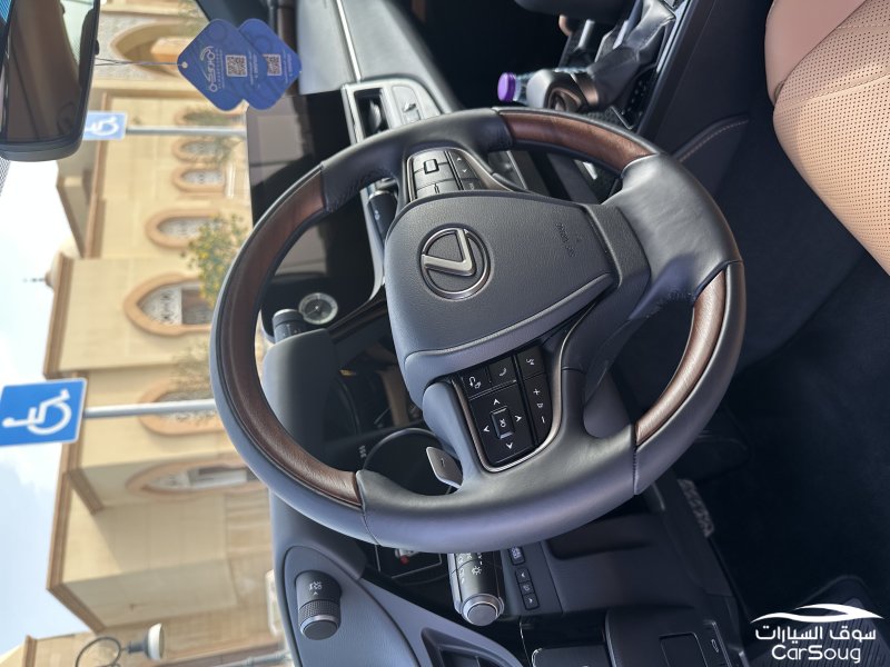 Es350CC لكزس موديل 2025 بحالة الوكالة