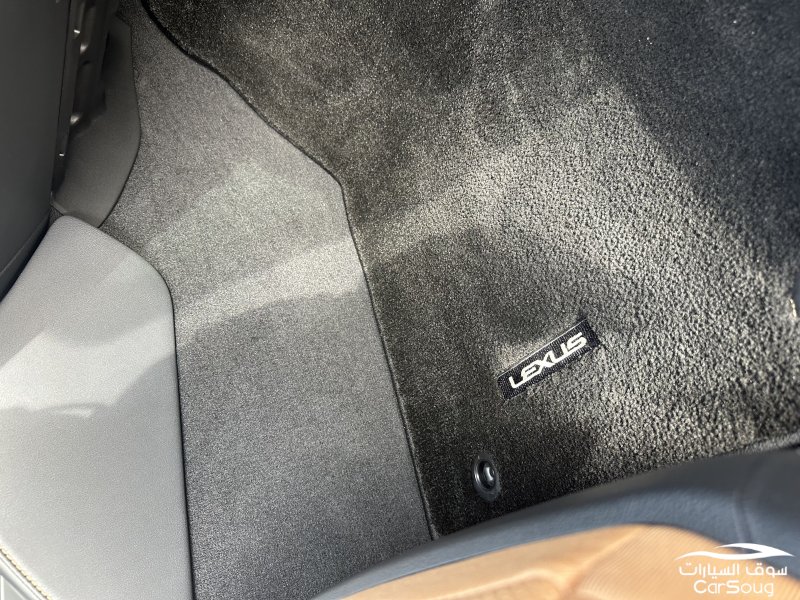 Es350CC لكزس موديل 2025 بحالة الوكالة