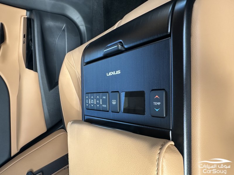 Es350CC لكزس موديل 2025 بحالة الوكالة