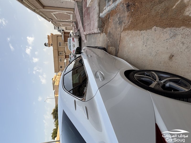 لكزس 2020 is 350