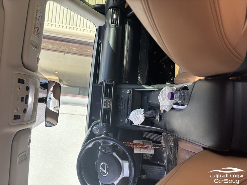 لكزس is350 2020 وكالة