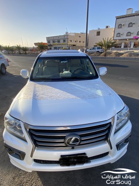 لكزس LX 570 فل اوبشن S موديل 2015