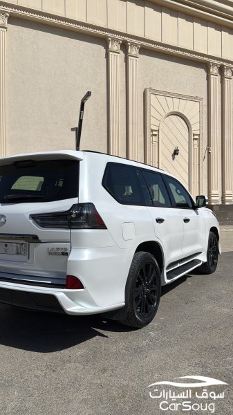 جيب لكزس 2020 فئة البلاك إدشن