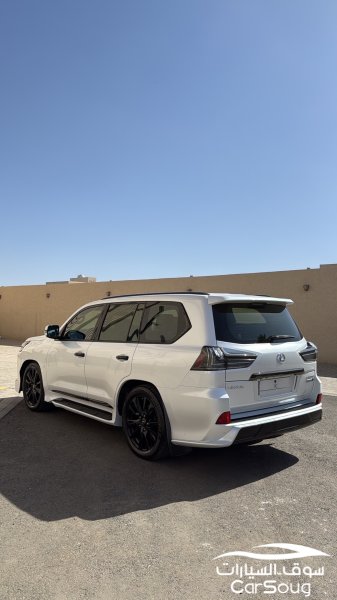 جيب لكزس 2020 فئة البلاك إدشن