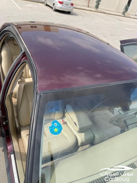 لنكولن تاون كار موديل 2008 لارج